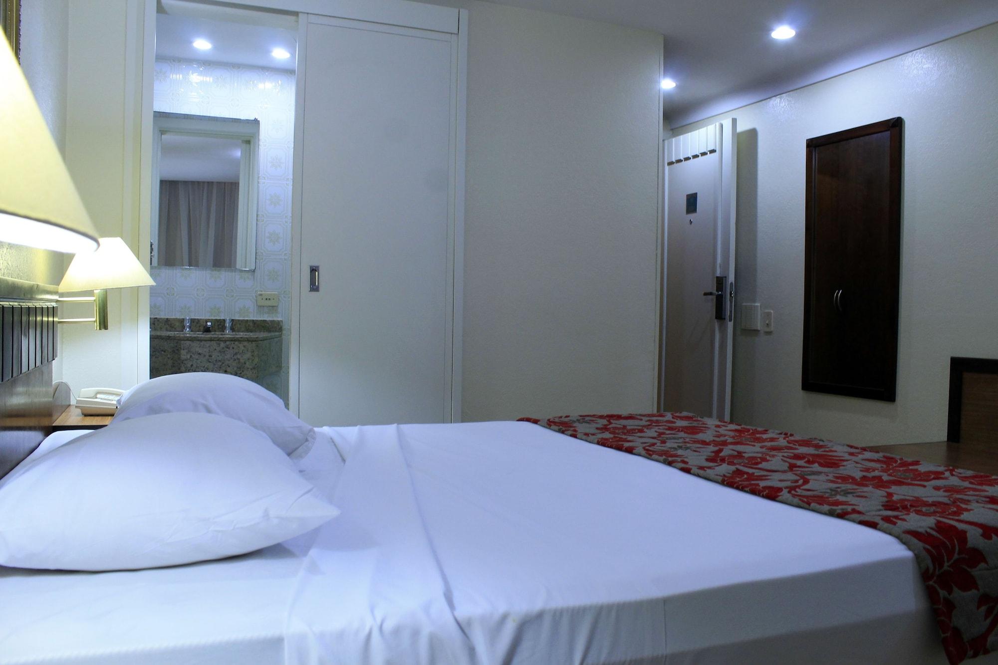 Hotel Dan Inn Curitiba Centro By Nacional Inn Exterior foto
