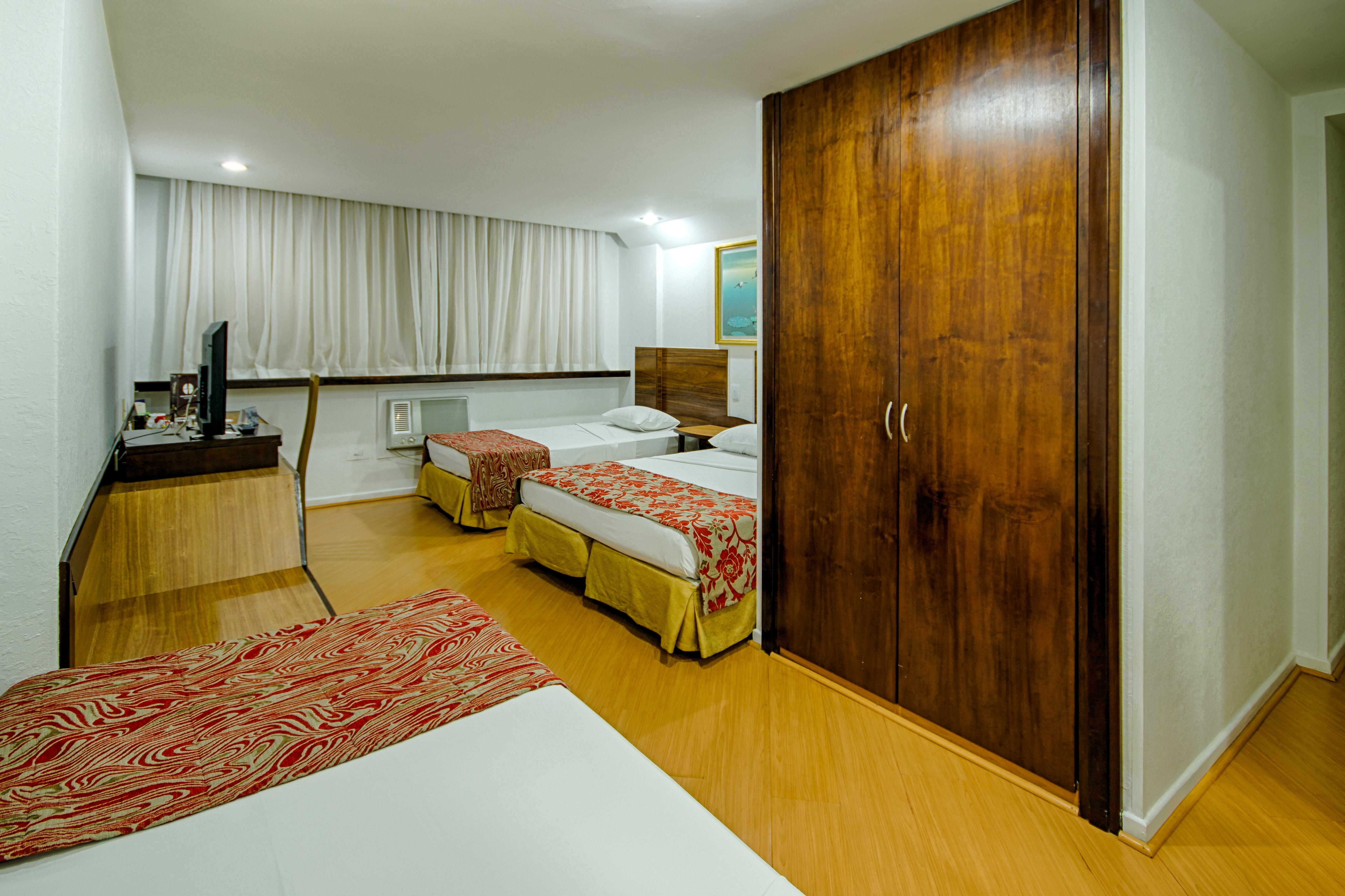 Hotel Dan Inn Curitiba Centro By Nacional Inn Exterior foto